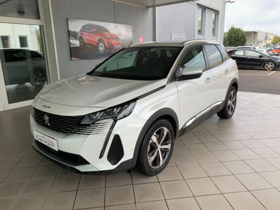 Peugeot 3008 PureTech Turbo 130 S&amp;S Allure Pack del 2021 usata a Muggia