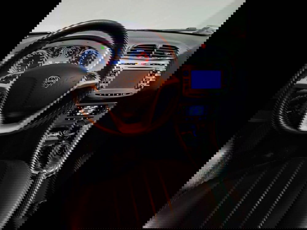 Lancia Delta usata a Torino (9)