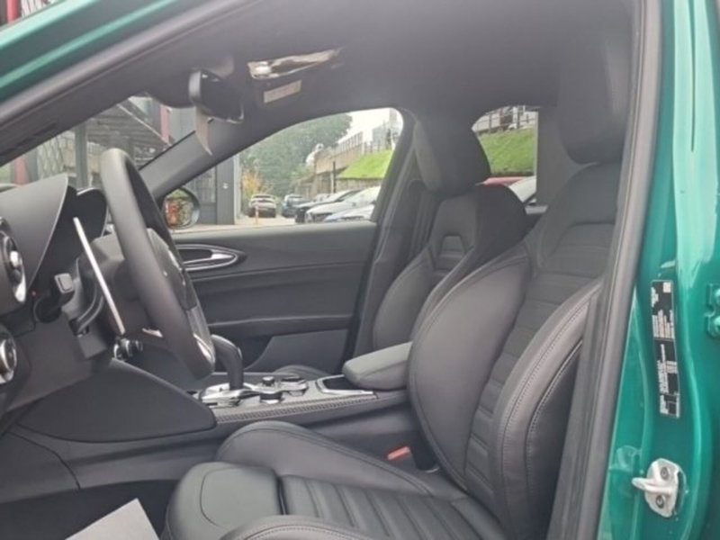 Alfa Romeo Giulia nuova a Monza e Brianza (11)