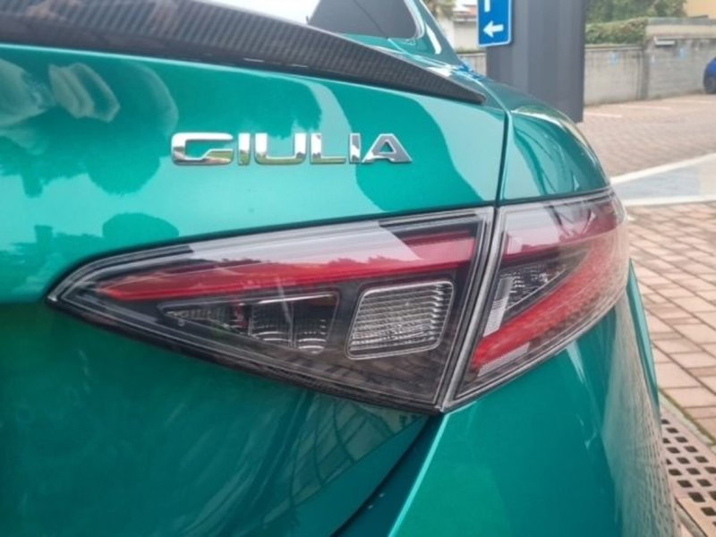 Alfa Romeo Giulia nuova a Monza e Brianza (15)