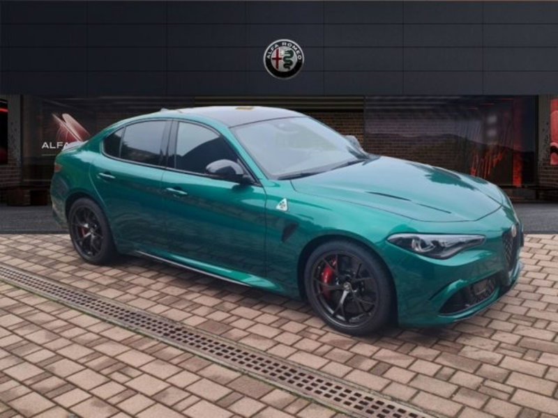 Alfa Romeo Giulia nuova a Monza e Brianza (3)