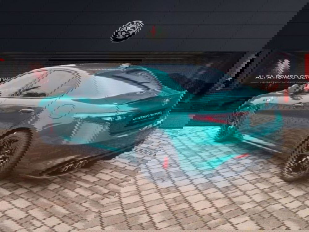 Alfa Romeo Giulia nuova a Monza e Brianza (7)