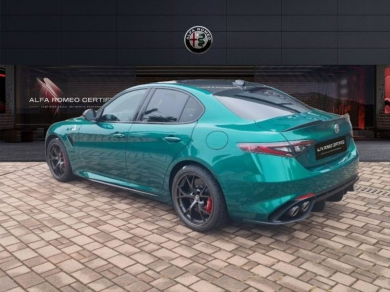 Alfa Romeo Giulia nuova a Monza e Brianza (7)