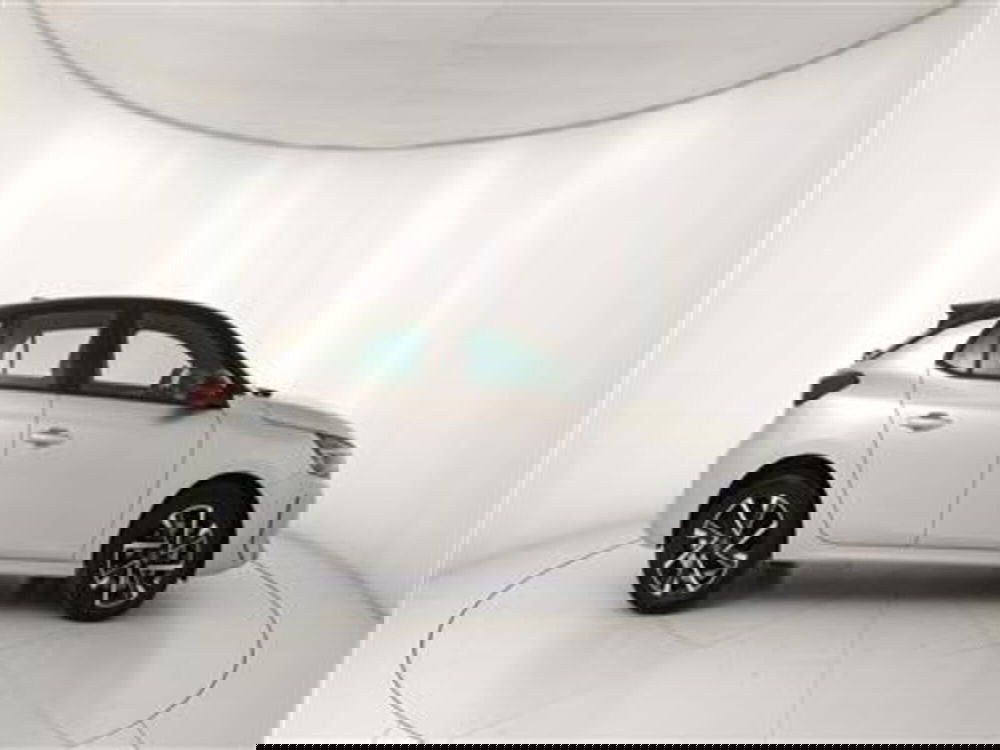 Opel Corsa usata a Bari (8)