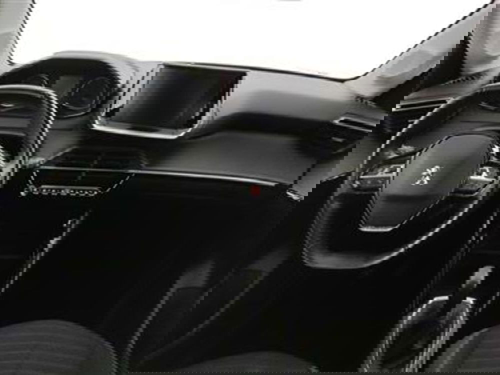 Peugeot 208 usata a Bari (13)