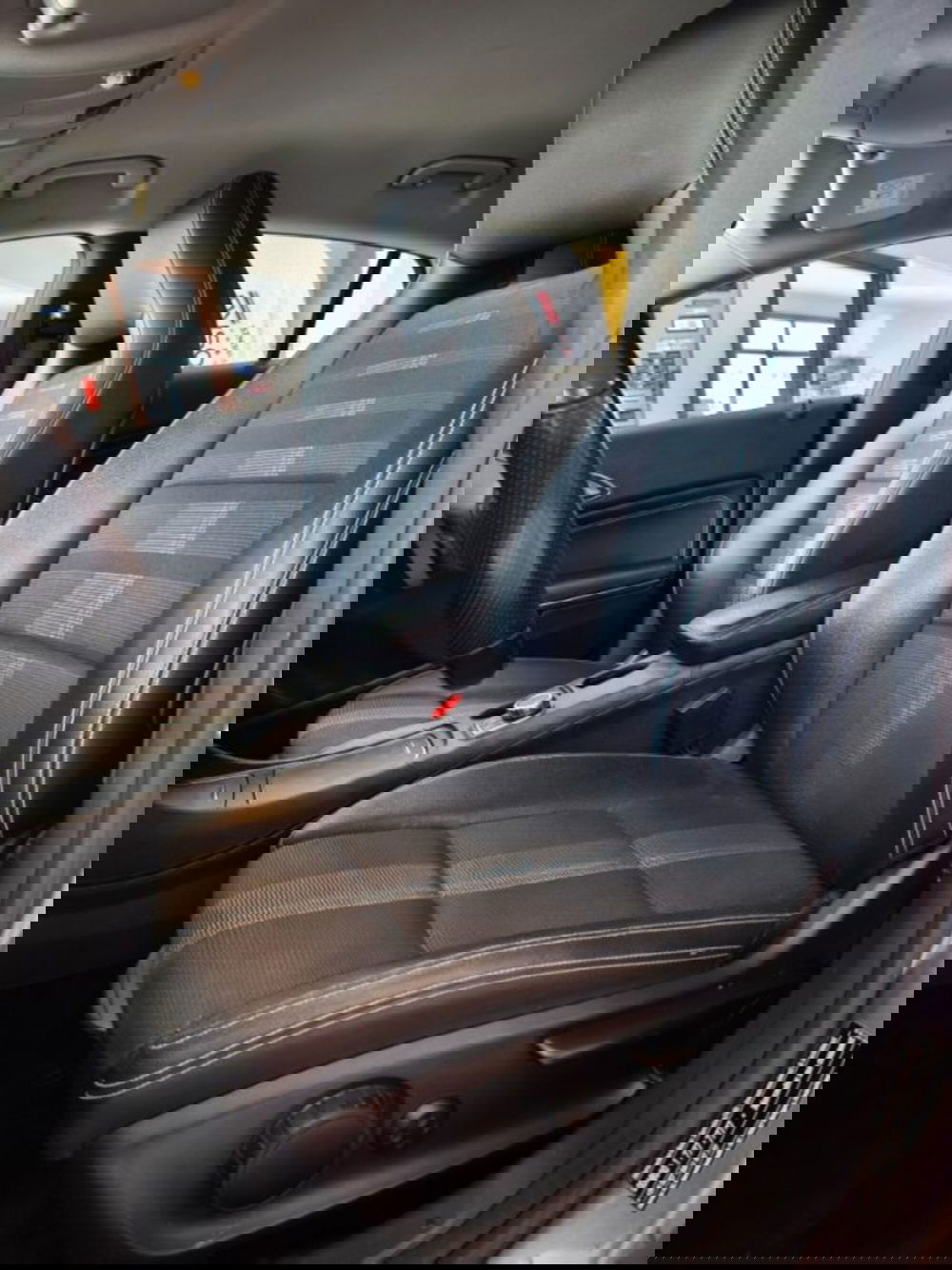 Mercedes-Benz CLA Shooting Brake usata a Firenze (13)