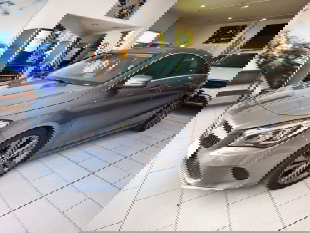 Mercedes-Benz CLA Shooting Brake usata a Firenze (3)