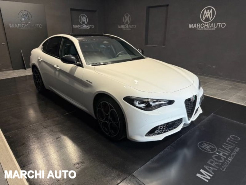 Alfa Romeo Giulia nuova a Perugia (3)