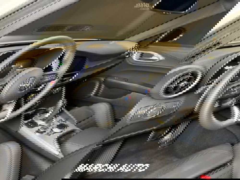 Alfa Romeo Giulia nuova a Perugia (11)