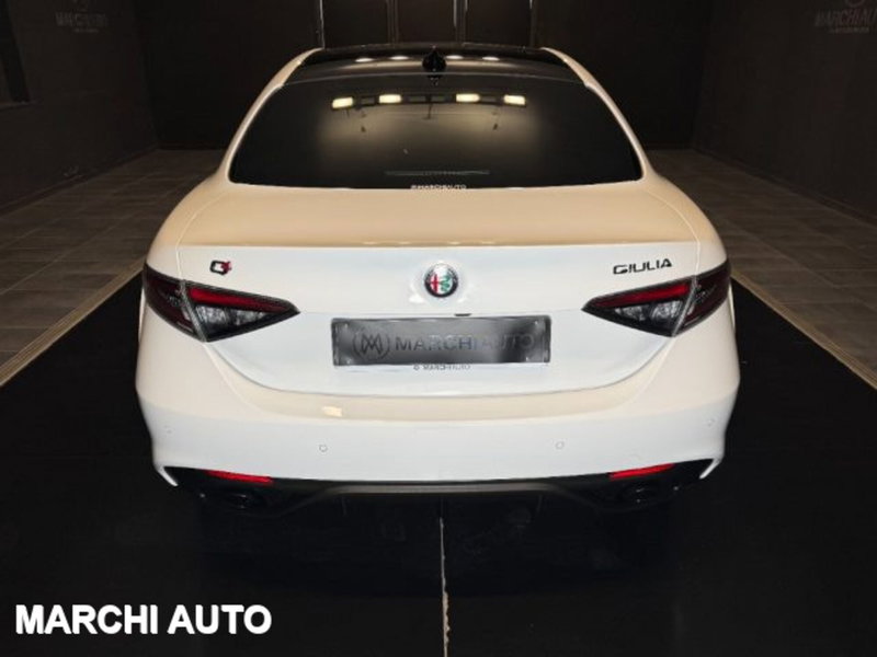 Alfa Romeo Giulia nuova a Perugia (6)
