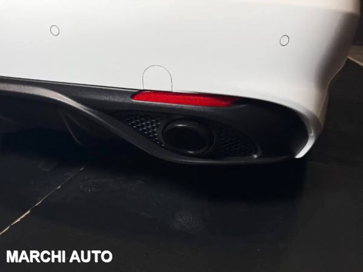 Alfa Romeo Giulia nuova a Perugia (8)