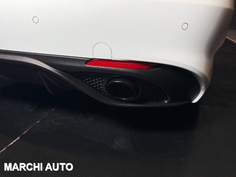 Alfa Romeo Giulia nuova a Perugia (8)