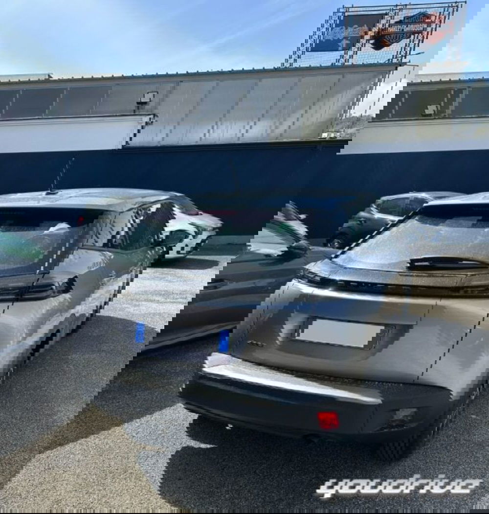 Peugeot 2008 nuova a Napoli (19)