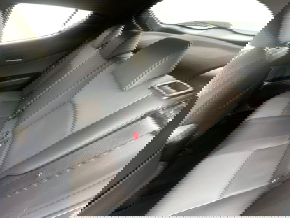 Toyota Toyota C-HR usata a Vercelli (18)