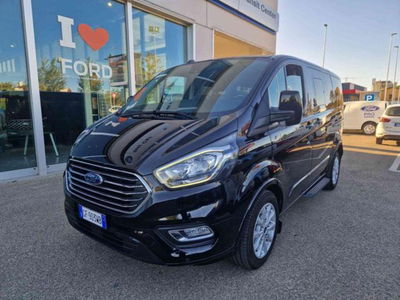 Ford Tourneo Custom 320 2.0 EcoBlue 185CV aut. PC Titanium X del 2021 usata a Imola