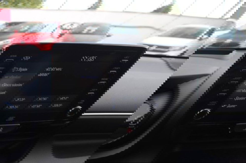 Toyota Yaris Cross usata a Roma (16)