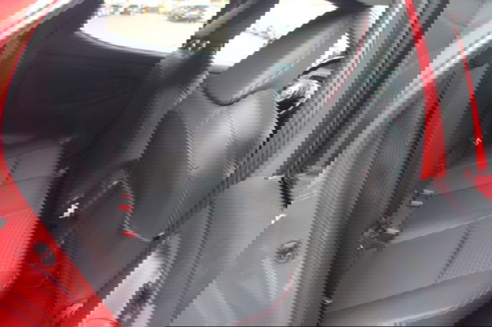 Toyota Yaris Cross usata a Roma (8)