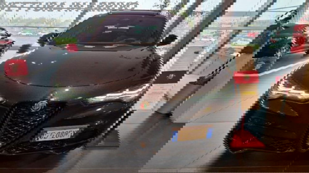 Alfa Romeo Stelvio nuova a Modena