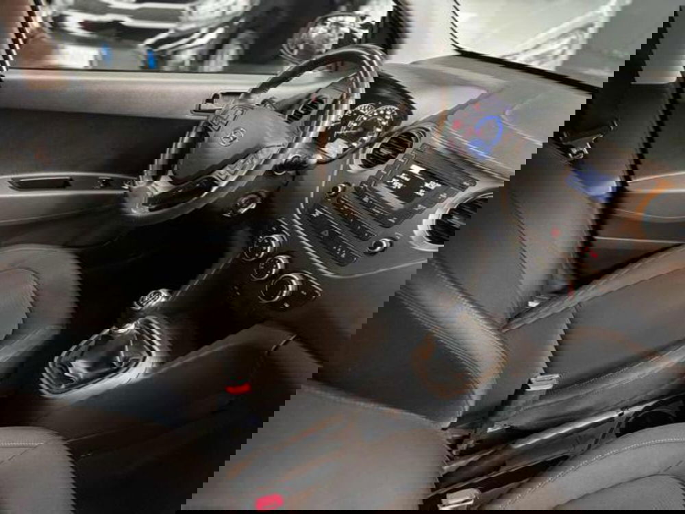 Hyundai i10 usata a Pesaro-Urbino (6)