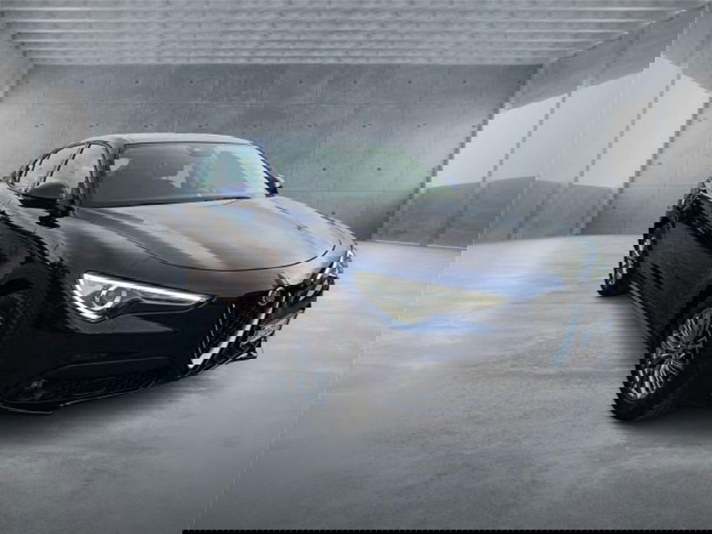 Alfa Romeo Stelvio usata a Bari