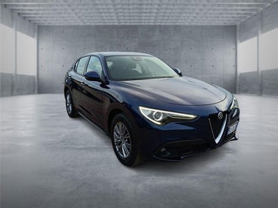 Alfa Romeo Stelvio Stelvio 2.2 Turbodiesel 190 CV AT8 Q4 Business del 2021 usata a Bari