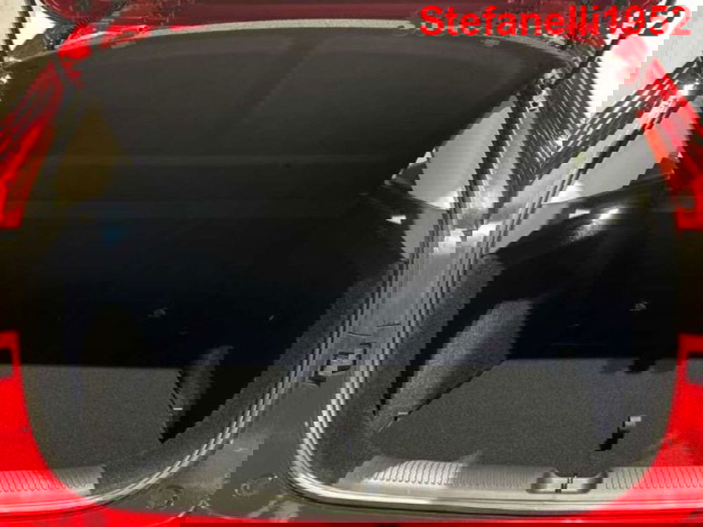 Mg ZS EV nuova a Bologna (7)