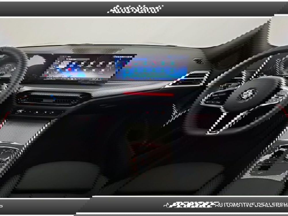 BMW Serie 3 nuova a Bologna (9)