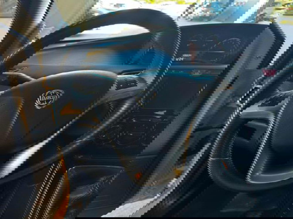 Lancia Ypsilon usata a Sassari (14)