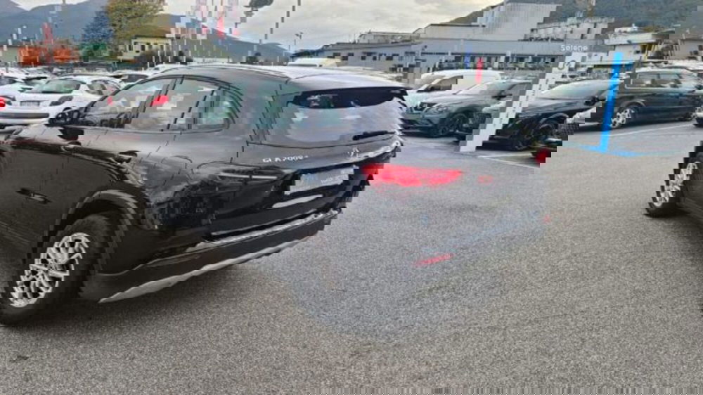 Mercedes-Benz GLA SUV usata a Lucca (6)