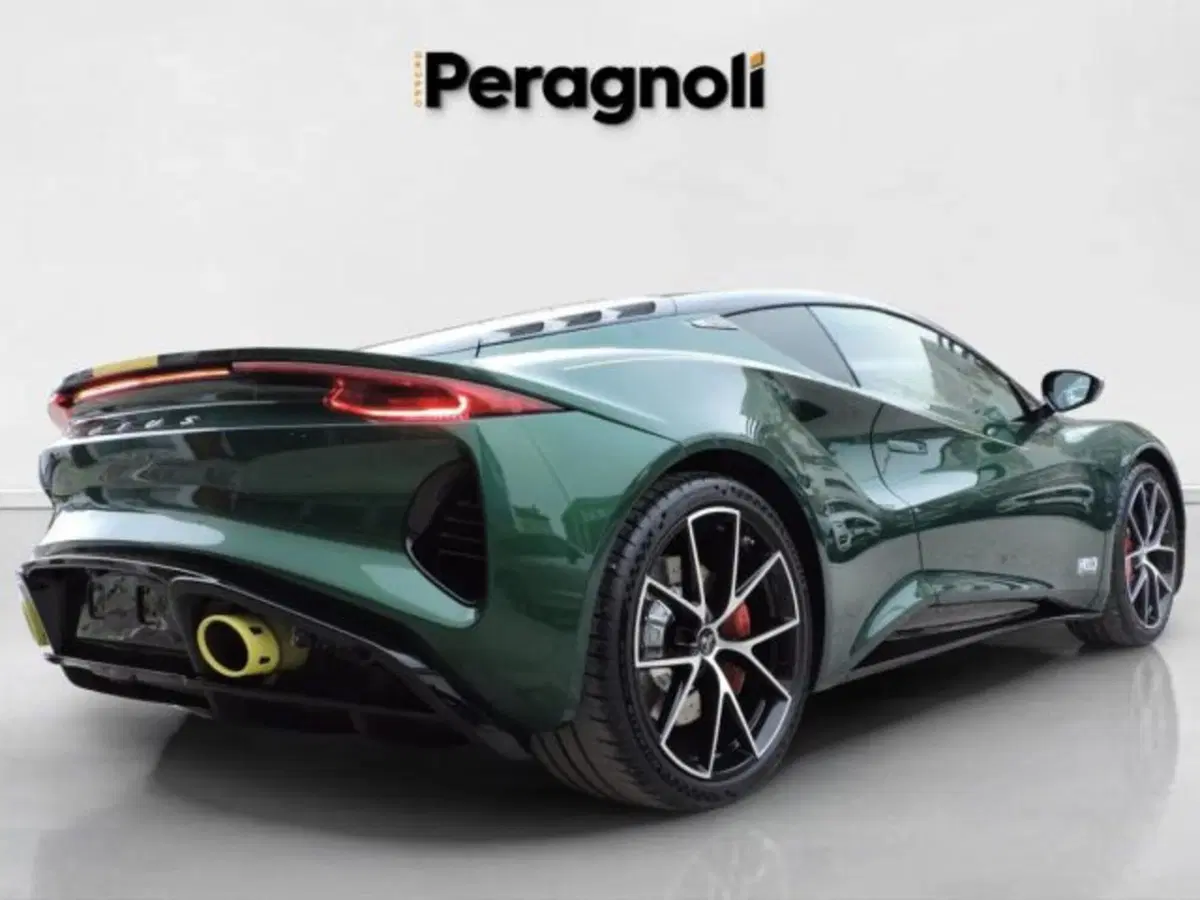 Lotus Emira nuova a Firenze (5)