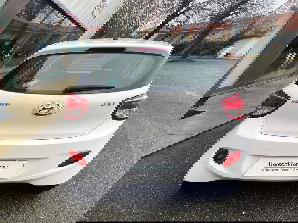 Hyundai i10 usata a Vercelli (7)