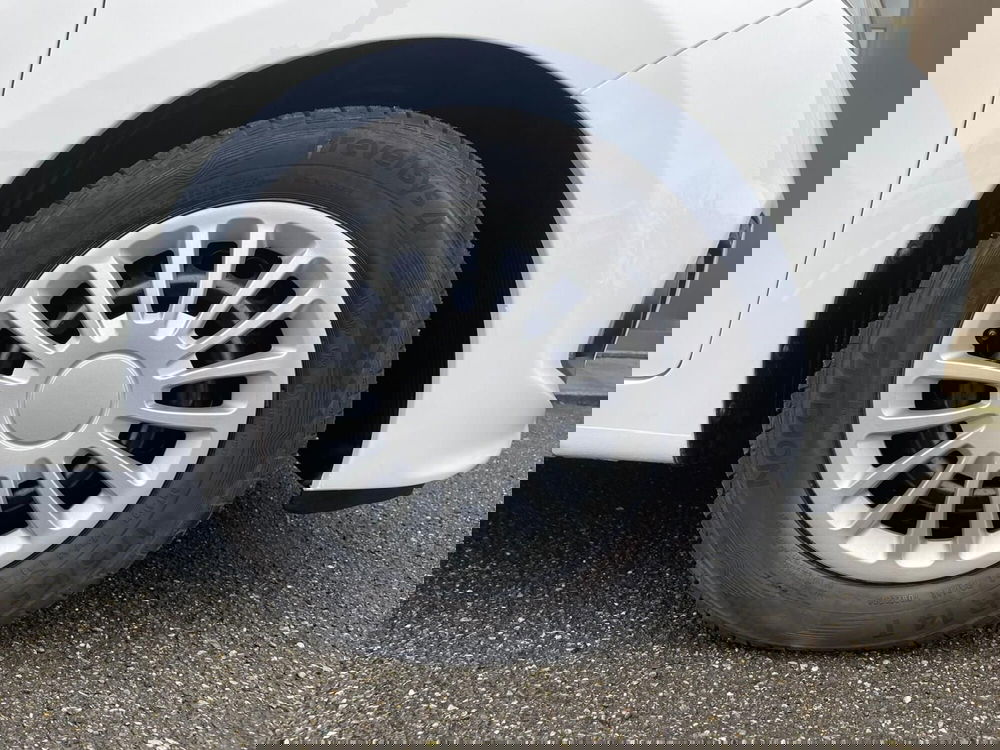 Hyundai i10 usata a Vercelli (9)