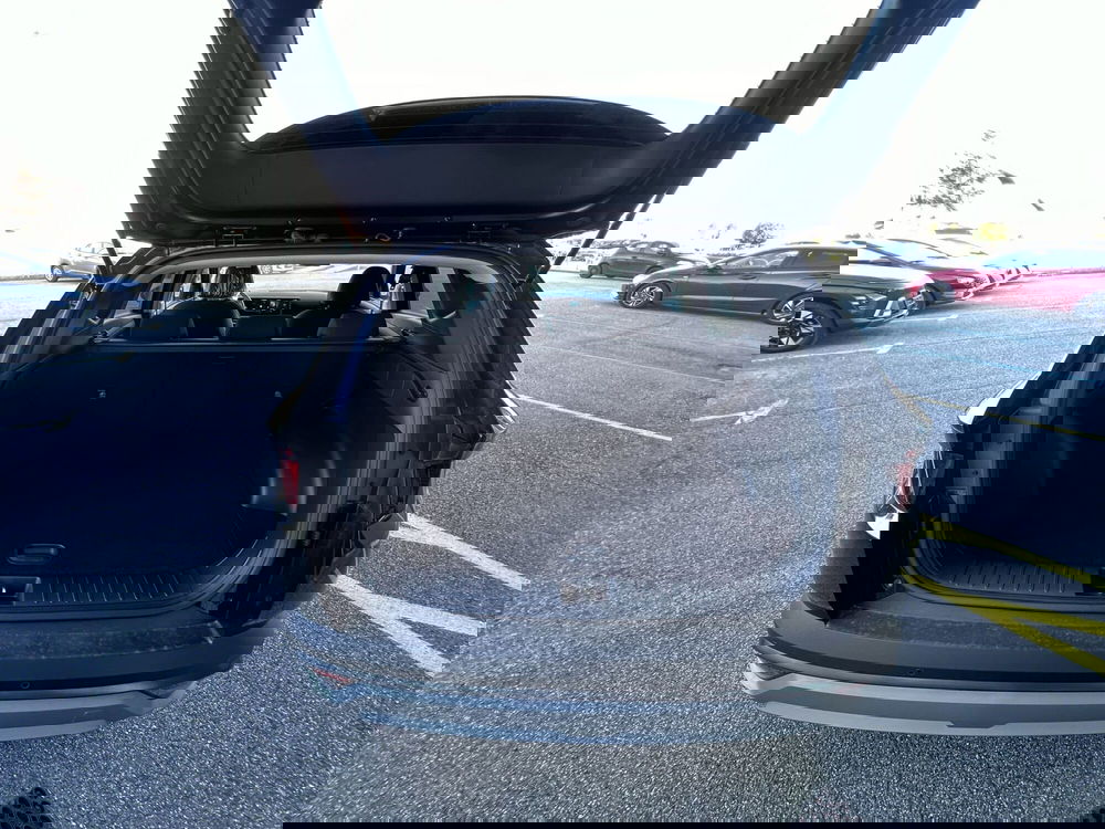 Hyundai Tucson nuova a Vercelli (5)