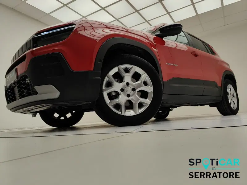 Jeep Avenger usata a Como (14)