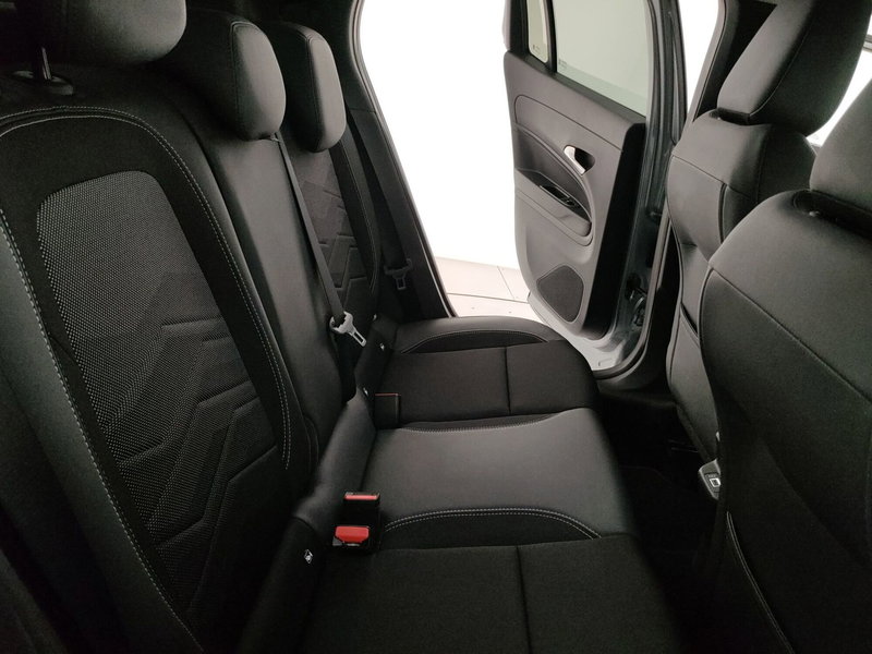 Jeep Avenger usata a Caserta (12)