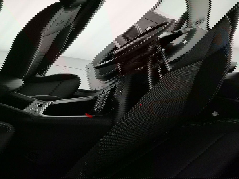 Jeep Avenger usata a Caserta (14)