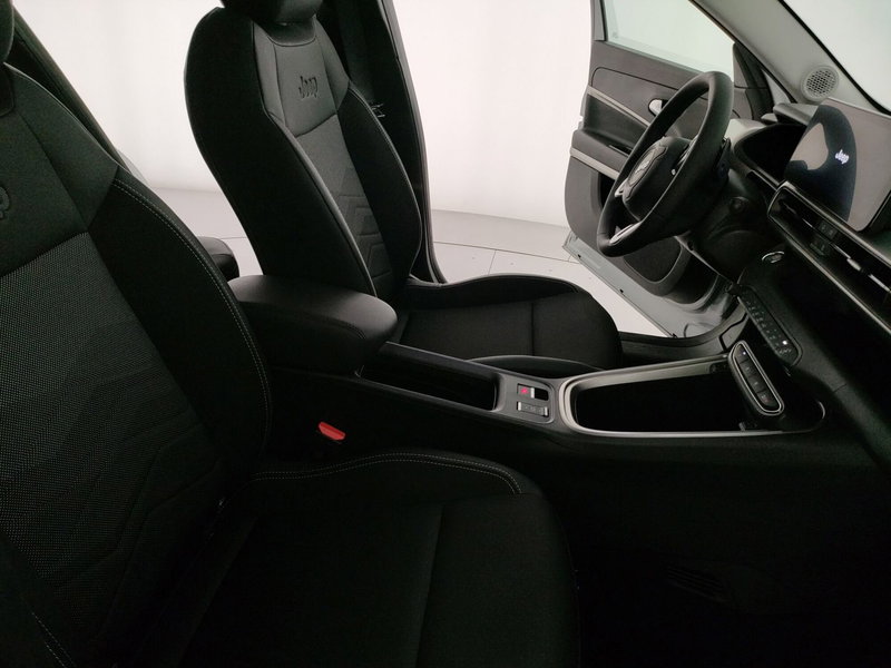 Jeep Avenger usata a Caserta (14)