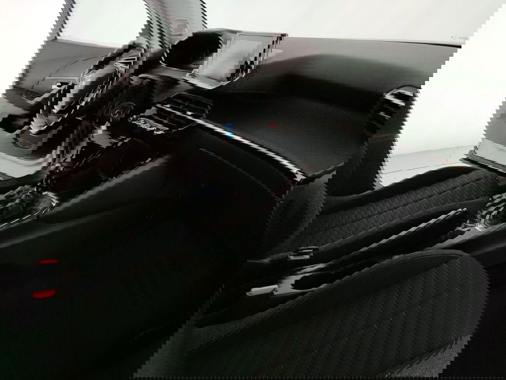 Peugeot 2008 usata a Caserta (12)