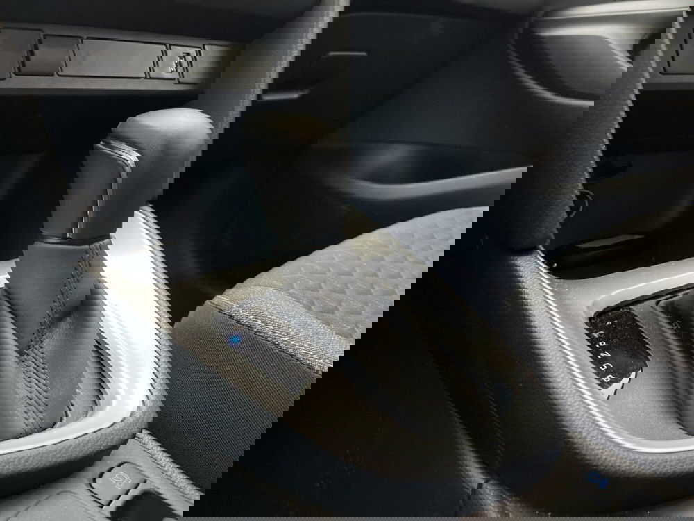 Toyota Yaris Cross usata a Torino (11)