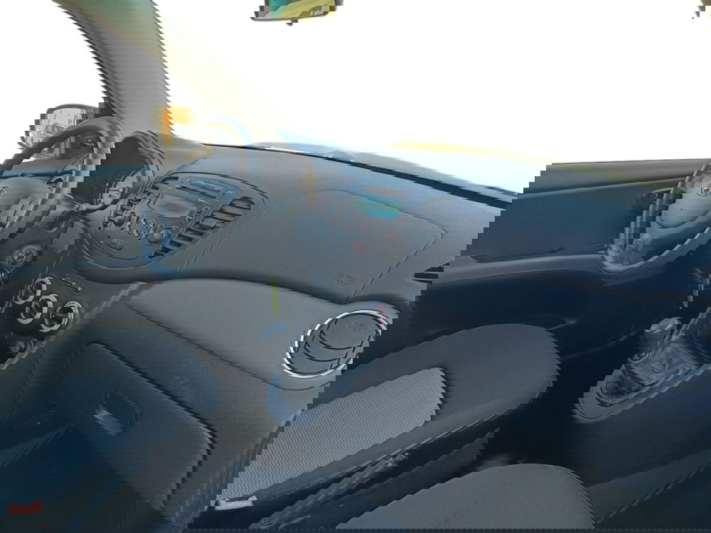 Hyundai i10 usata a Prato (9)