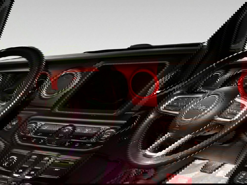 Jeep Wrangler usata a Siena (20)