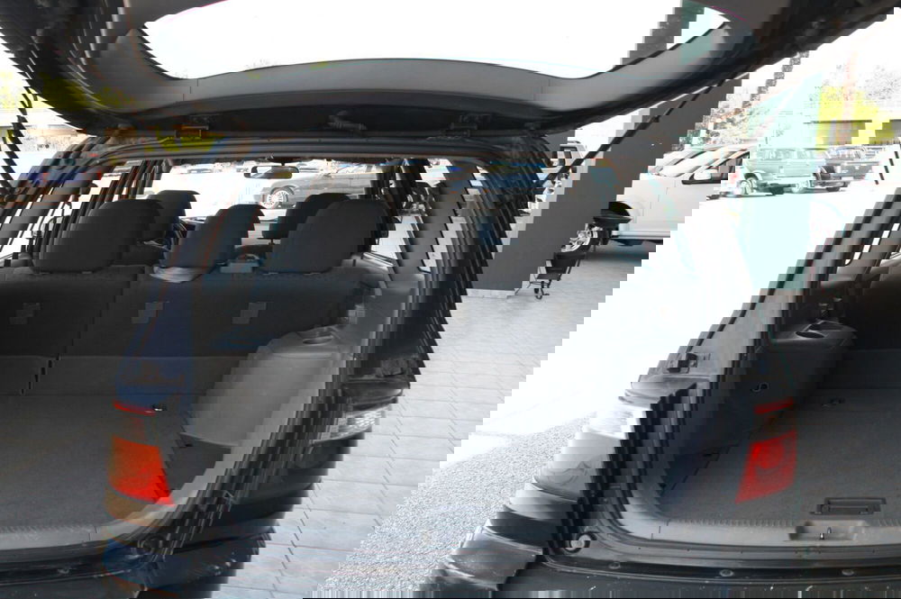 Kia Carens usata a Pordenone (4)