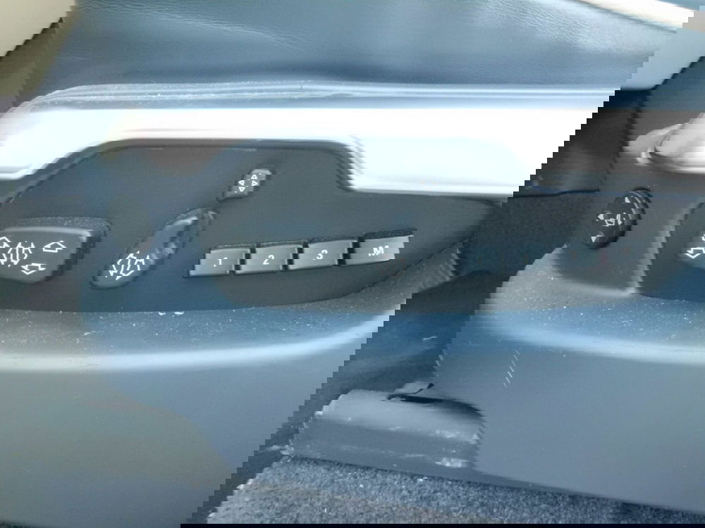 Land Rover Range Rover usata a Pordenone (15)