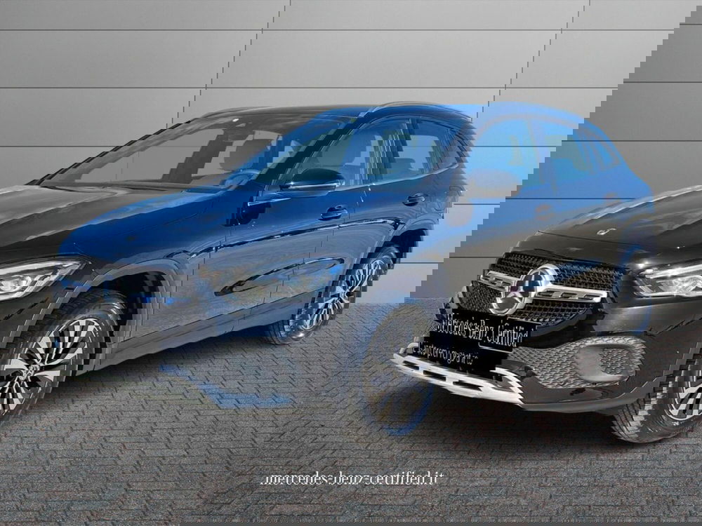 Mercedes-Benz GLA SUV usata a Lecce