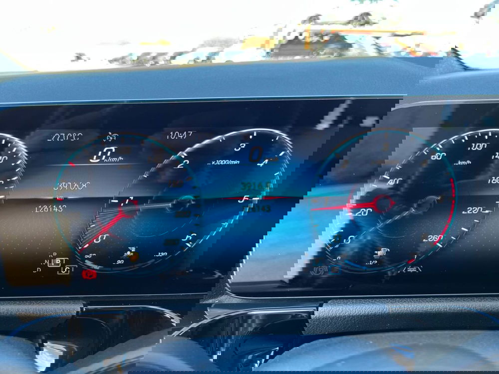 Mercedes-Benz GLA SUV usata a Lecce (13)