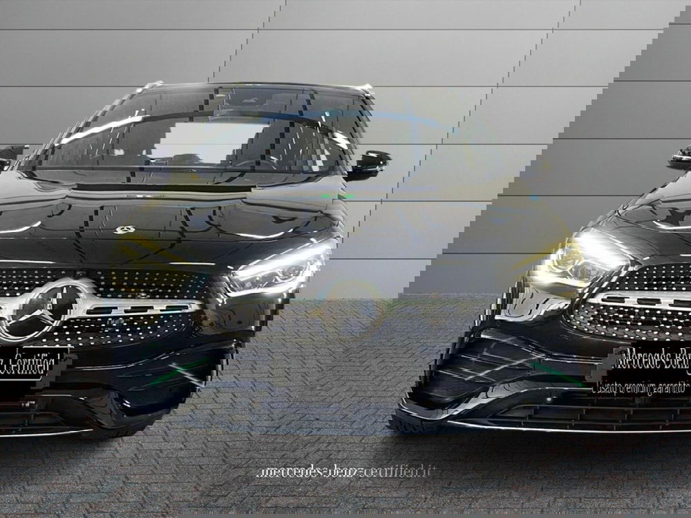 Mercedes-Benz GLA SUV usata a Bari (9)