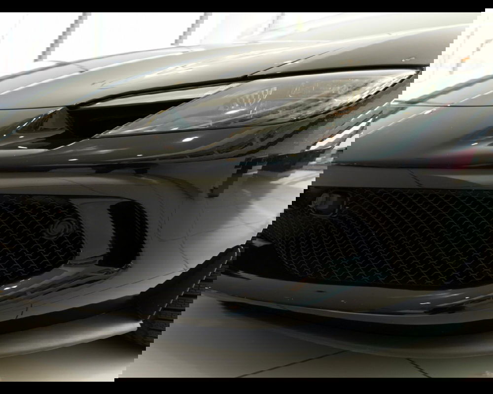 Ferrari 296 Coupé usata a Padova (13)