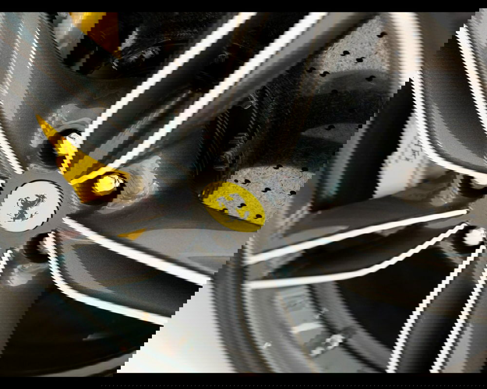 Ferrari Roma Spider usata a Padova (12)