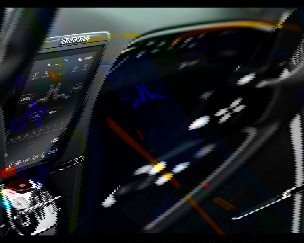 Ferrari Roma Spider usata a Padova (16)