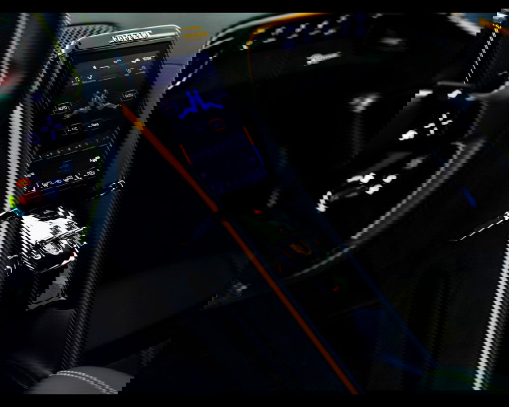 Ferrari Roma Spider usata a Padova (18)